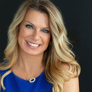 Headshot of Jenny Lola Branch Sales Manager at The Money Store